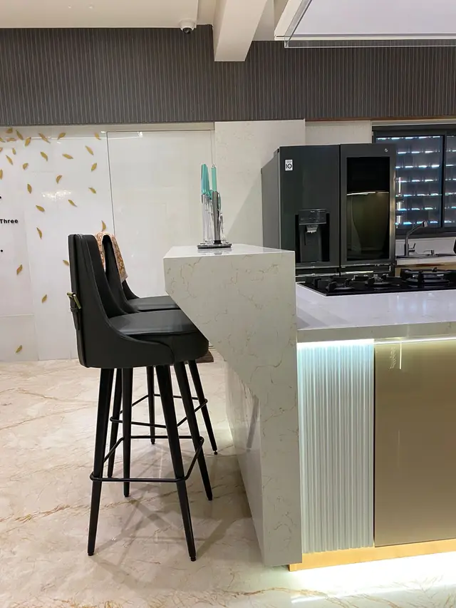 Kitchen island breakfast counter with bar stools