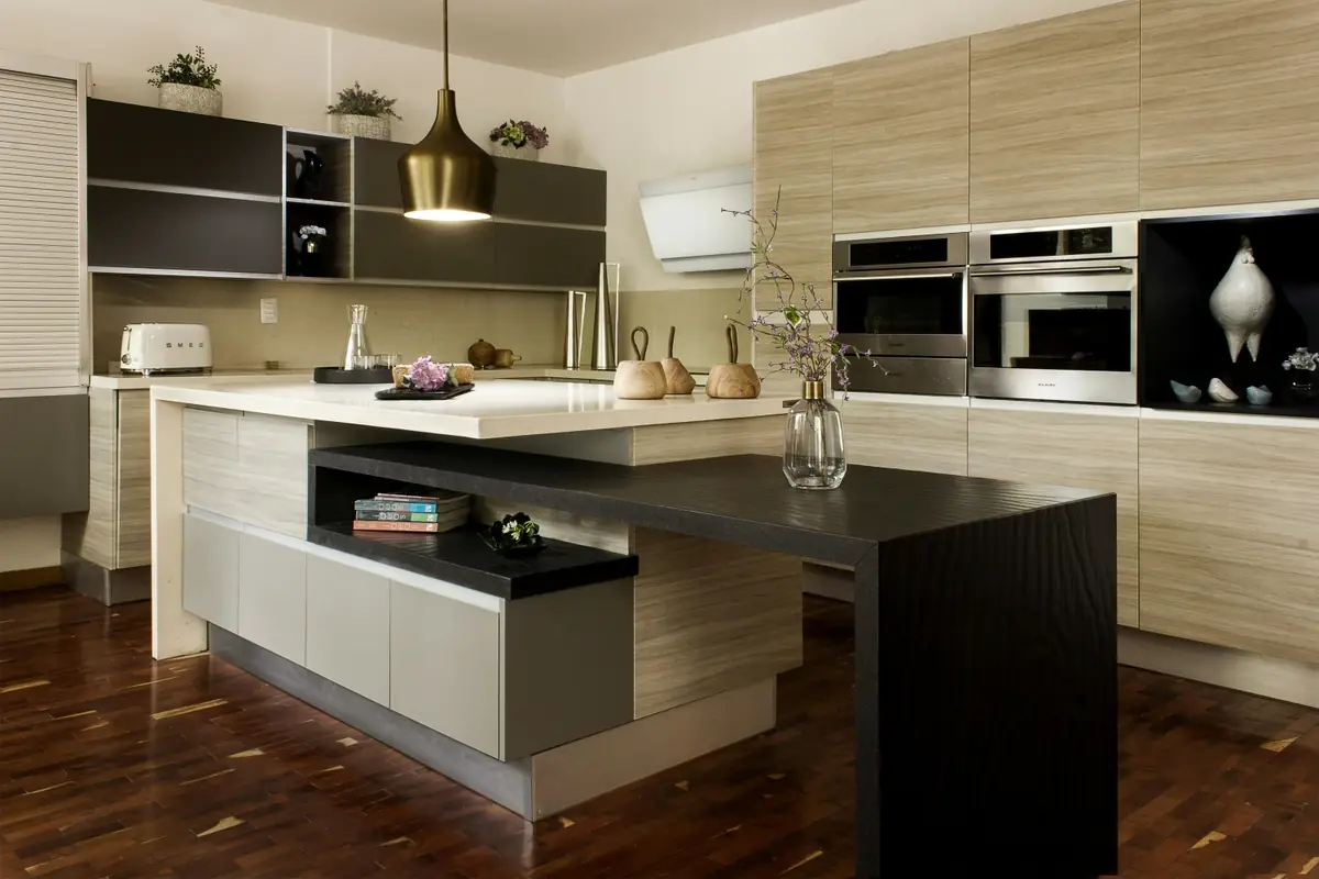 Island Kitchen by Kitchens Planet
