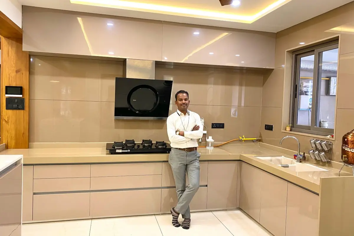 L-Shape Kitchen by Kitchens Planet